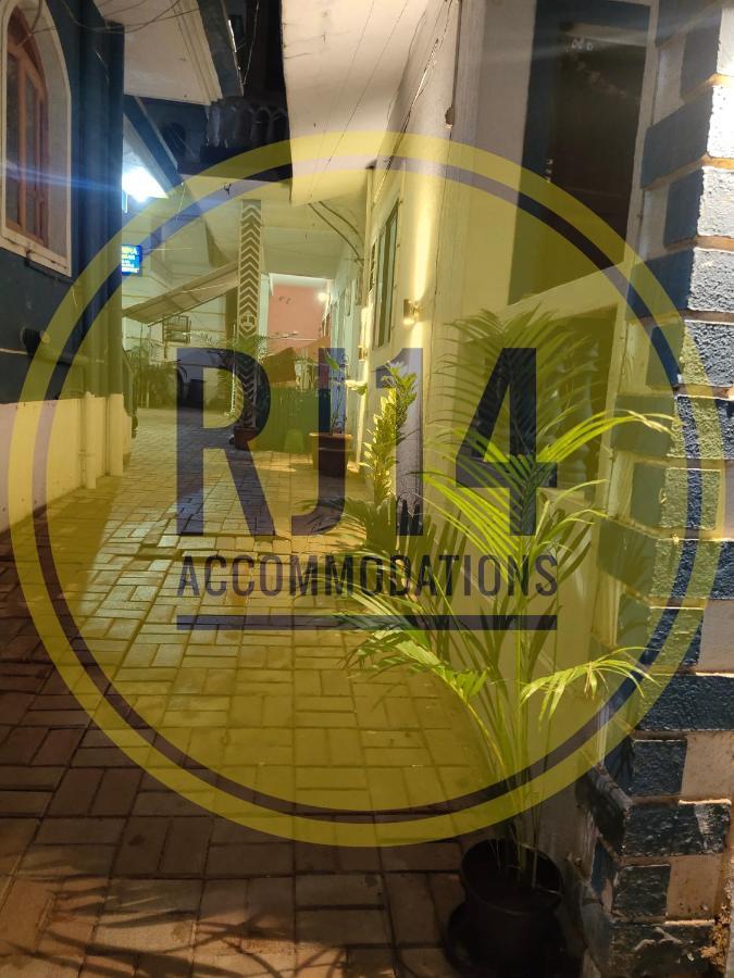 Rj-14 Guest House Baga Ngoại thất bức ảnh