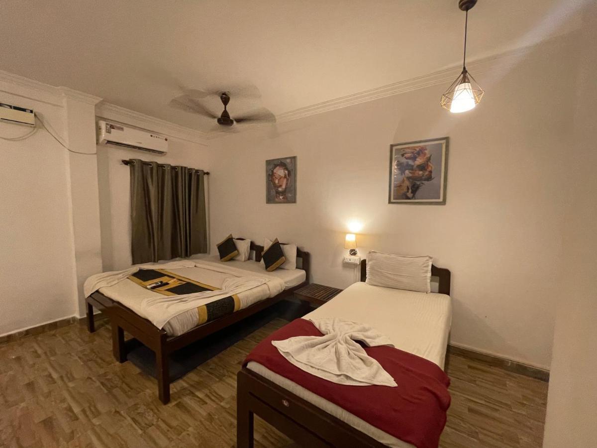 Rj-14 Guest House Baga Ngoại thất bức ảnh